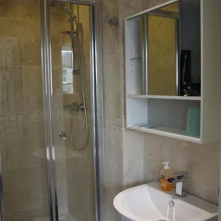 Edinburgh Holiday Guest House-2