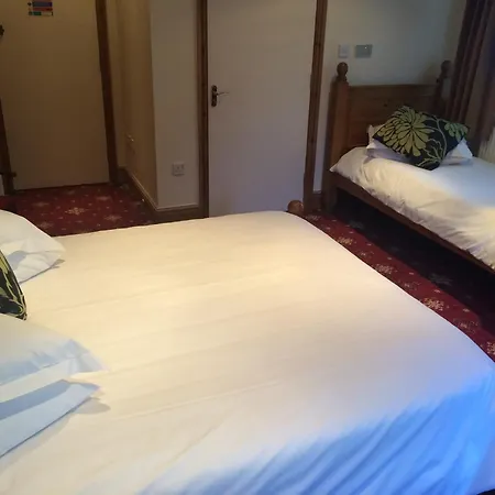 Hunters Lodge Inn-3