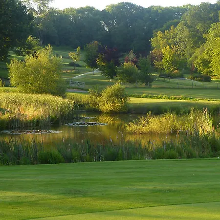 London Beach Country Hotel & Golf Club-3