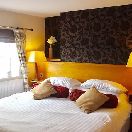 The Groves Inn-2