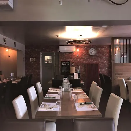 The Piebald Inn-3