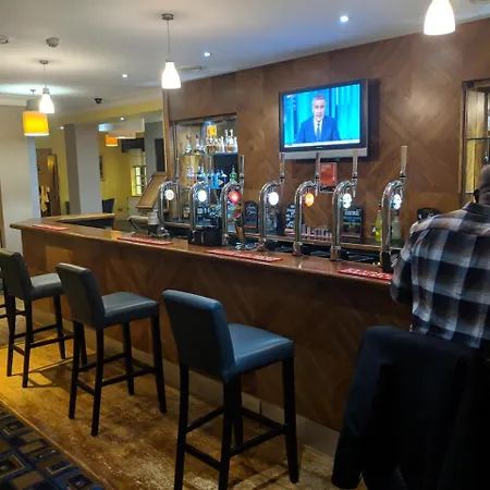 Ramada Loughborough Hotel-3