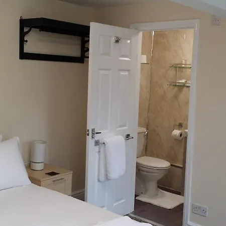 Guesthouse At Rempstone-2