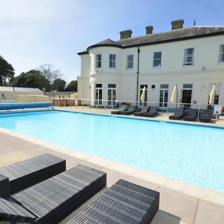 Sandhills Apartments, Mudeford-2