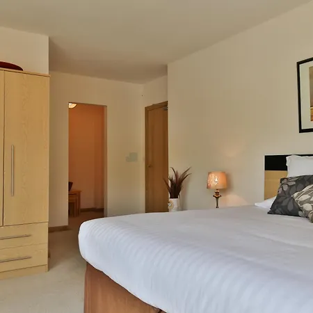 Enniskillen Watersedge Apartments-2