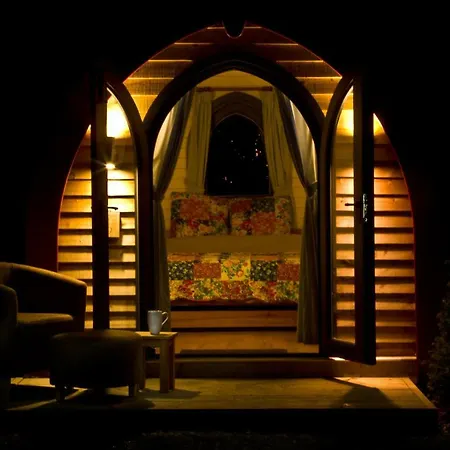 Glamping - York Holiday & Cycle Stop-2