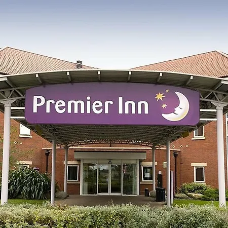 Premier Inn London Heathrow M4/J4-3