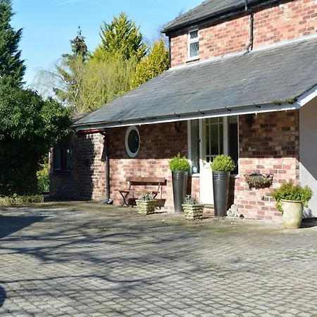 Laburnum Cottage Guest House-2
