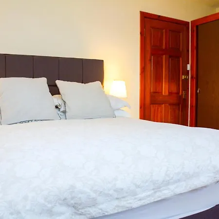 Clarke Cottage Guest House-2
