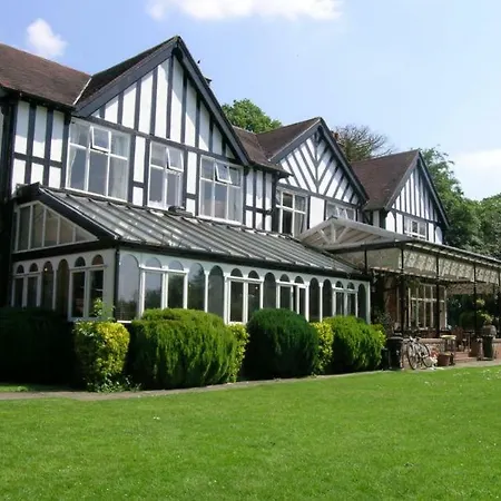 The Oaklands Hotel-3