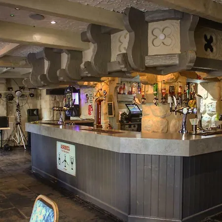 Red Lion Hotel-3