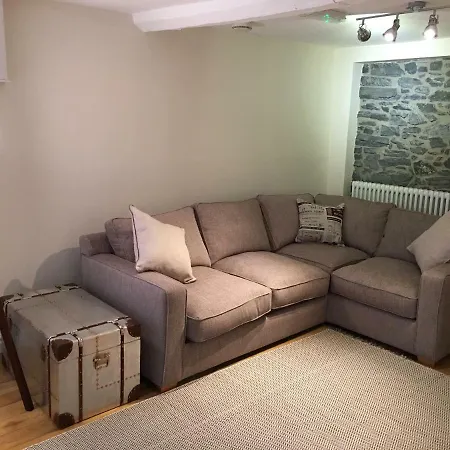 Riverside Suites Llangollen-3