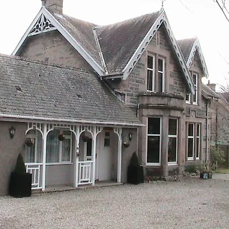 Avondale House-3
