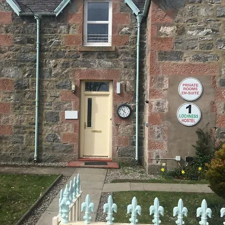 1 Lochness Rooms&Hostel-2
