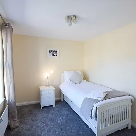 Hillyard Mews-2