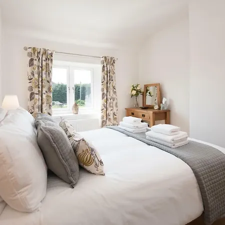 Lizzies Cottage-2