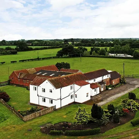 Deighton Lodge-3