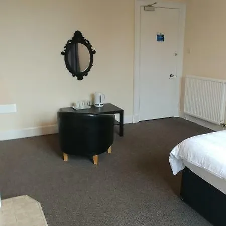 Mayfair Guest House-3