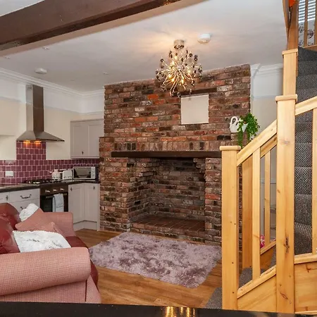 Bodafon Hall Cottages-2