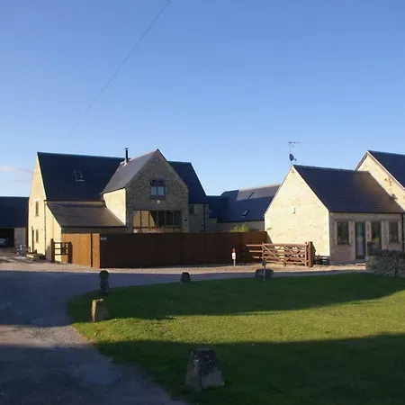 Ty Nant Cottages And Suites-3