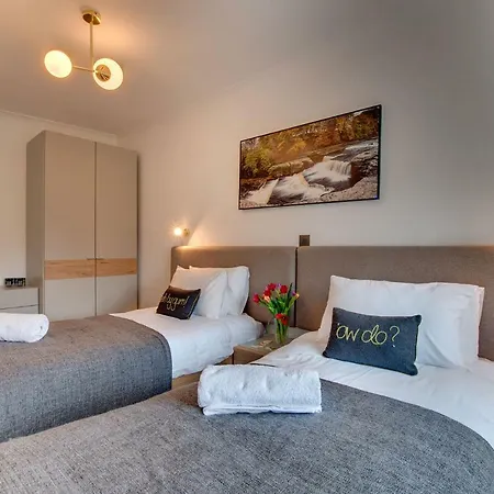 Aysgarth Nook By Maison Parfaite - Luxury Holiday Home With Hot Tub-2