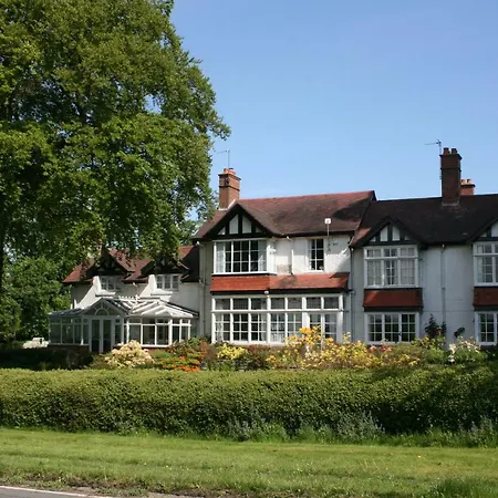 The Round House At Boningale Manor-3