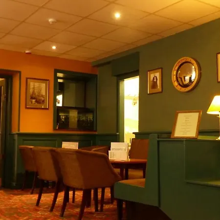The Waverley Hotel Whitehaven-2
