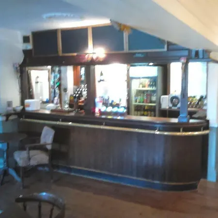 The Rose & Crown-3