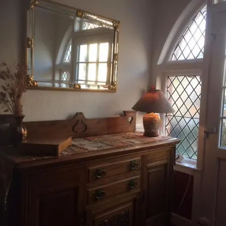 Haven House-2