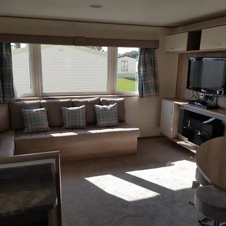 Gold Plus Caravan-3