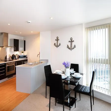 Meridian Quay Apartments, By Jsw Short Stay-2