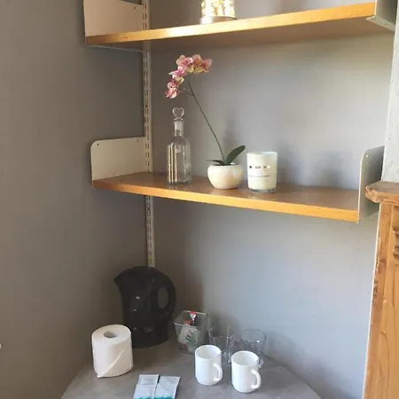 The Limes Guest House-3