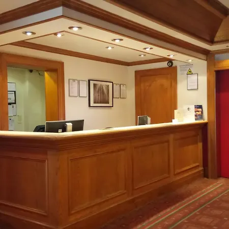 The Strathdon Hotel-3