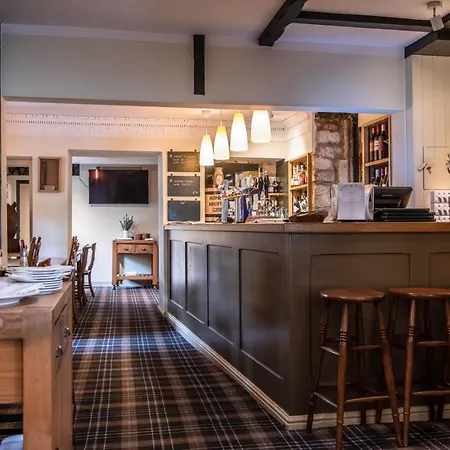 Wheelwrights Arms Country Inn & Pub-3