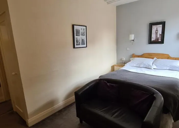 The Merton Hotel