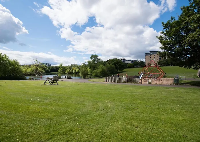 Lochend Serviced Apartments