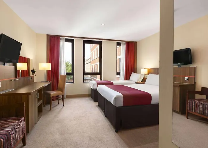 Ramada - Heathrow East