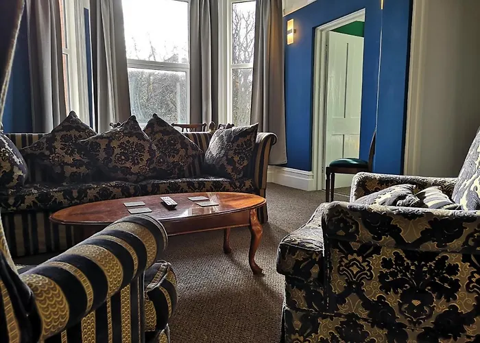 Bouverie Escape: Kent Serviced Apartment with Wi-Fi Folkestone, United Kingdom