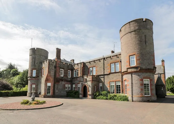 Auchentroig House