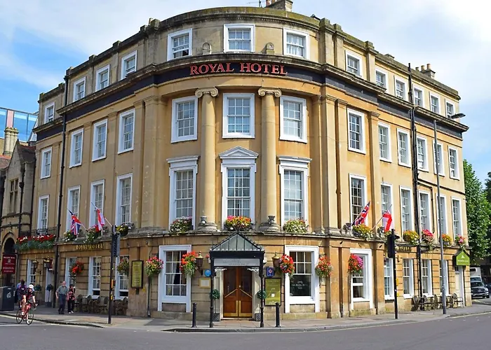 Royal Hotel