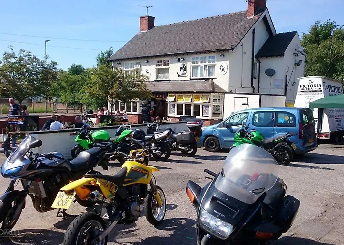 The Victoria Bikers Pub - Live Music Venue And Letting Rooms With Camping Facilities