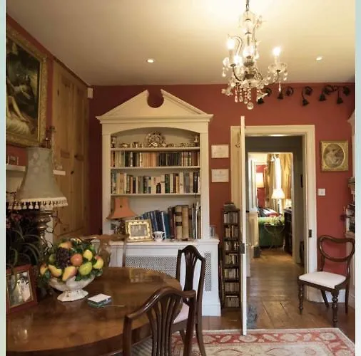 10 St James Villas Winchester, United Kingdom