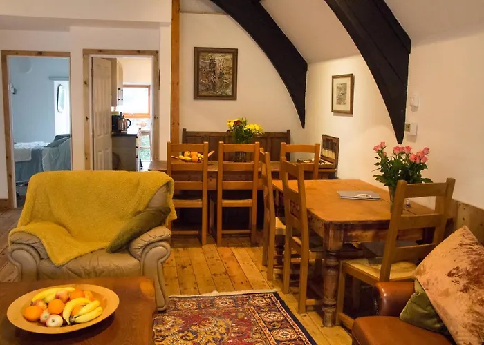 James John Hamilton House And Backpacker Hostel