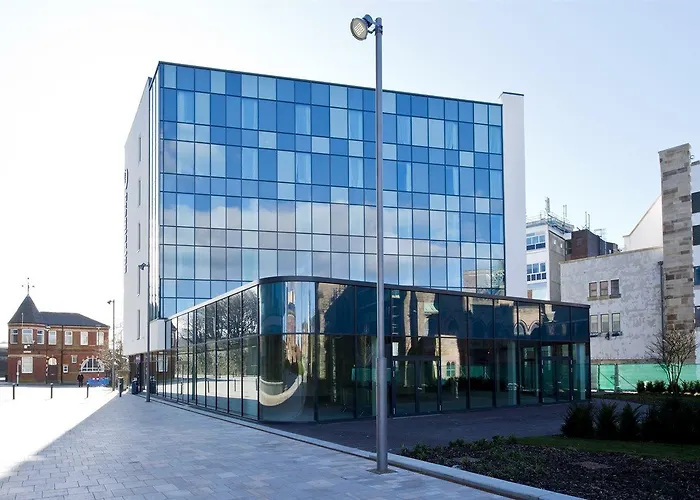 Premier Inn Blackburn Town Centre