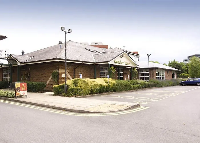 Premier Inn Bracknell Central