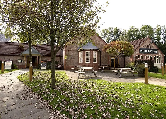 Premier Inn Bridgend - M4 J35
