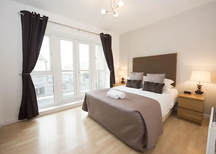 Robinson House Serviced Apartments