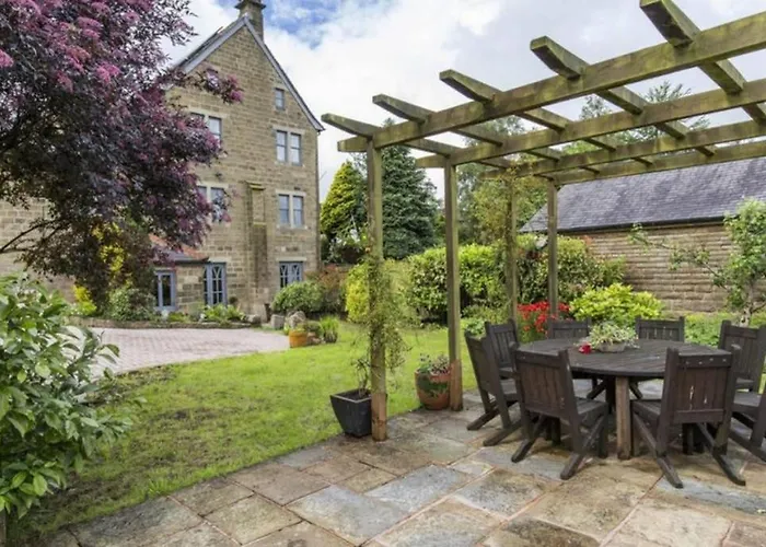 The Vestry - Sleeps 12 - With Hot Tub