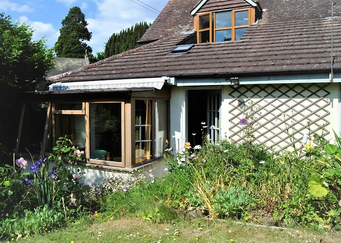 The Cottage Garden - A Herefordshire Retreat