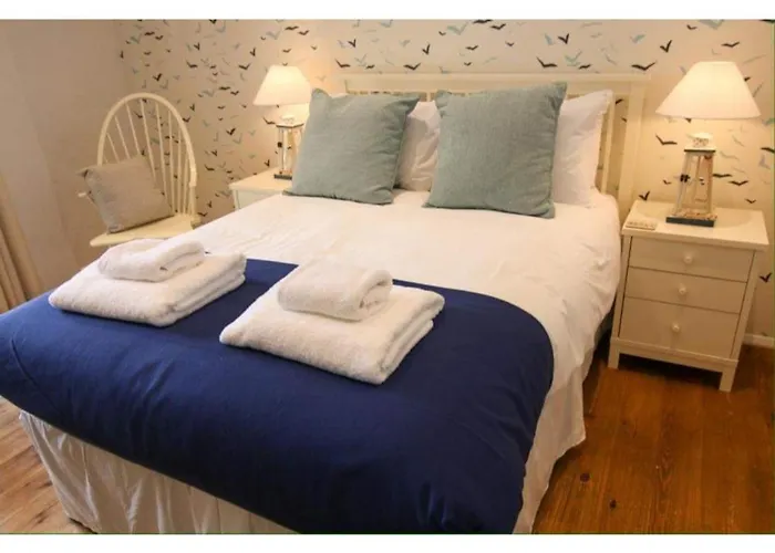 Oyo The Nelson Country House